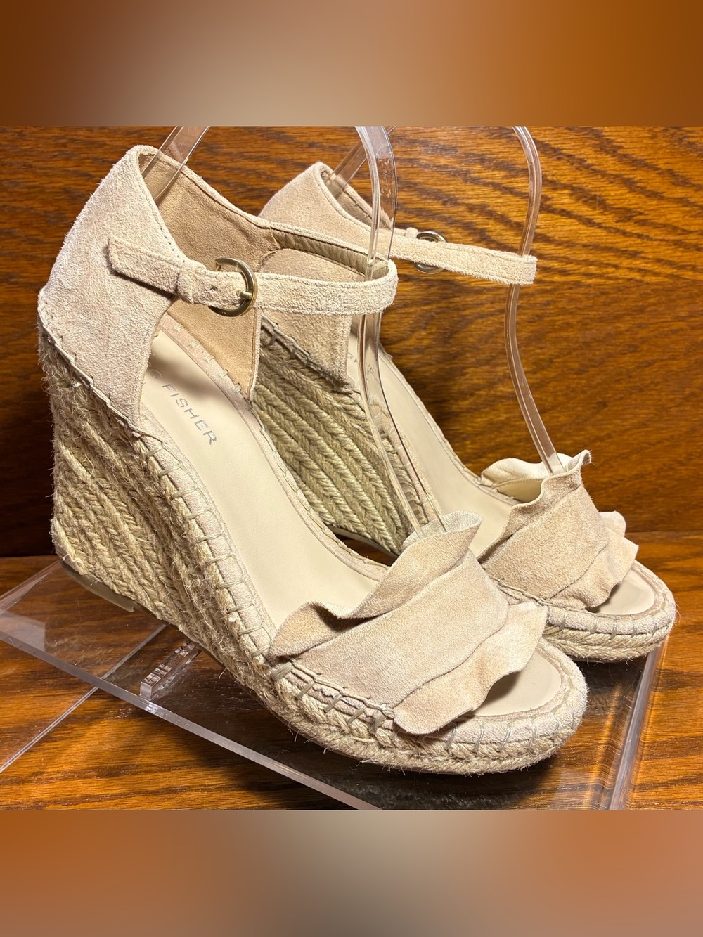 Marc Fisher Suede Ruffle Ankle Strap Espadrille Wedge Sandals Beige Size 7